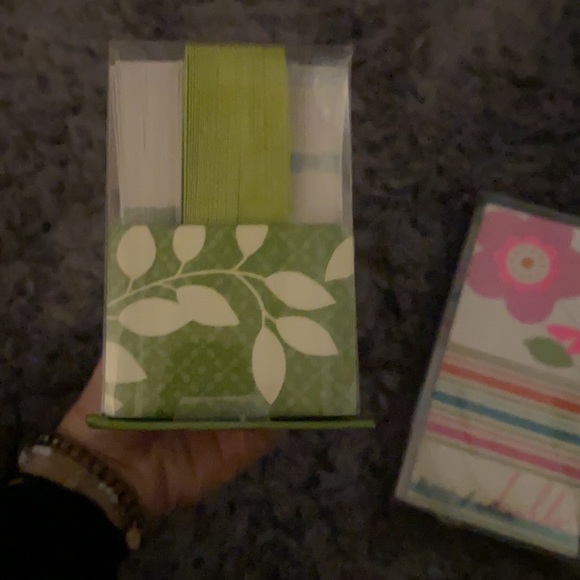 Hallmark Floral Note Set - Picture 3 of 5